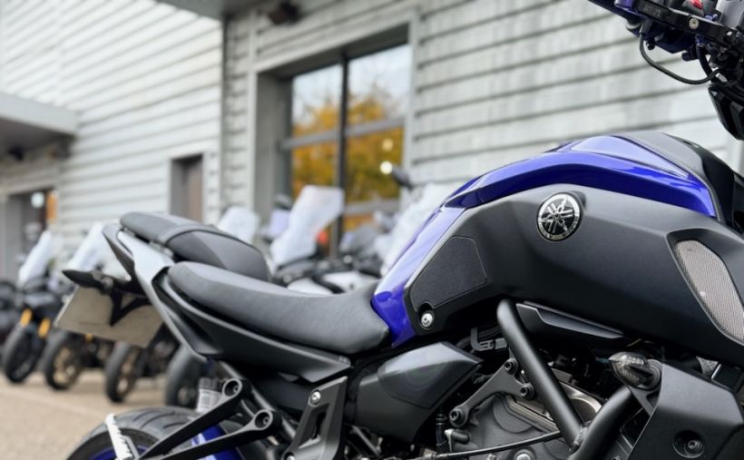 YAMAHA MT-07 1