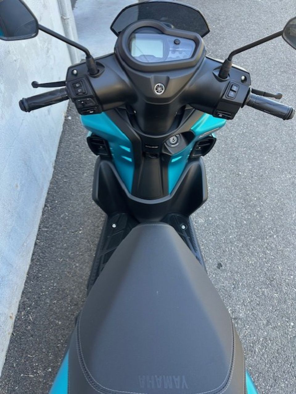 YAMAHA RayZR 125 3