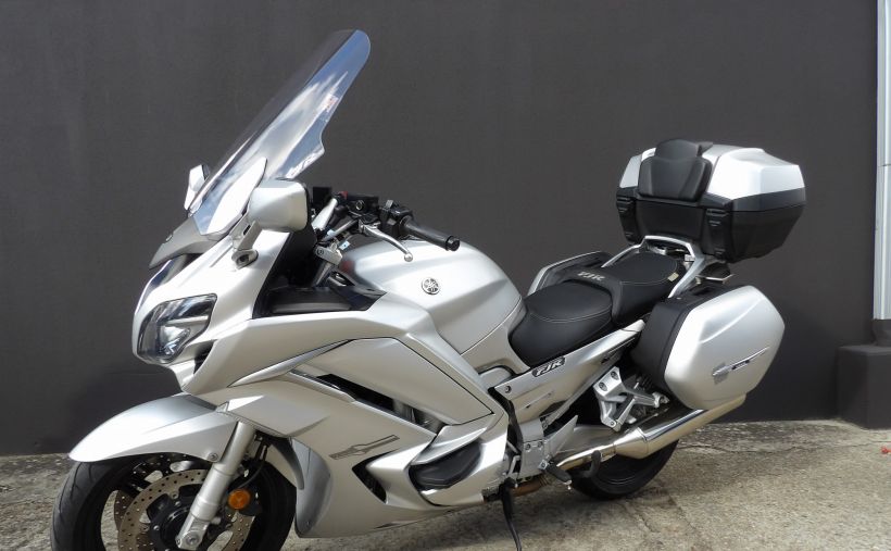 YAMAHA FJR 1300 6