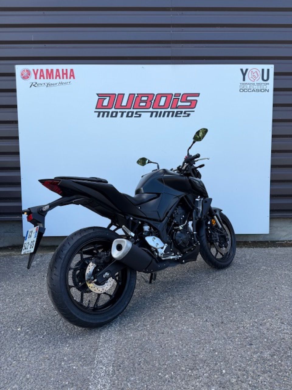YAMAHA MT-03 6