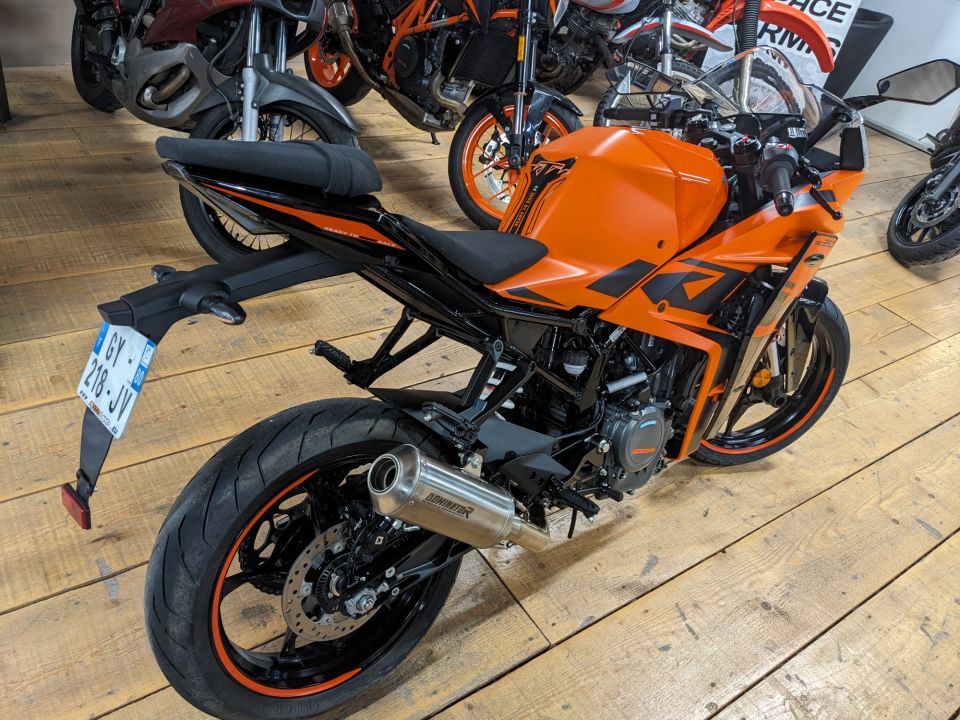 KTM RC 390 ABS 10