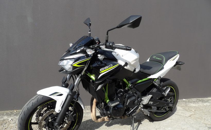 KAWASAKI Z 650 (47.5CV) 6