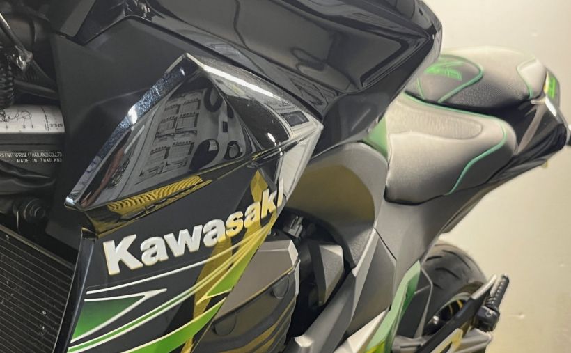 KAWASAKI Z 800 24