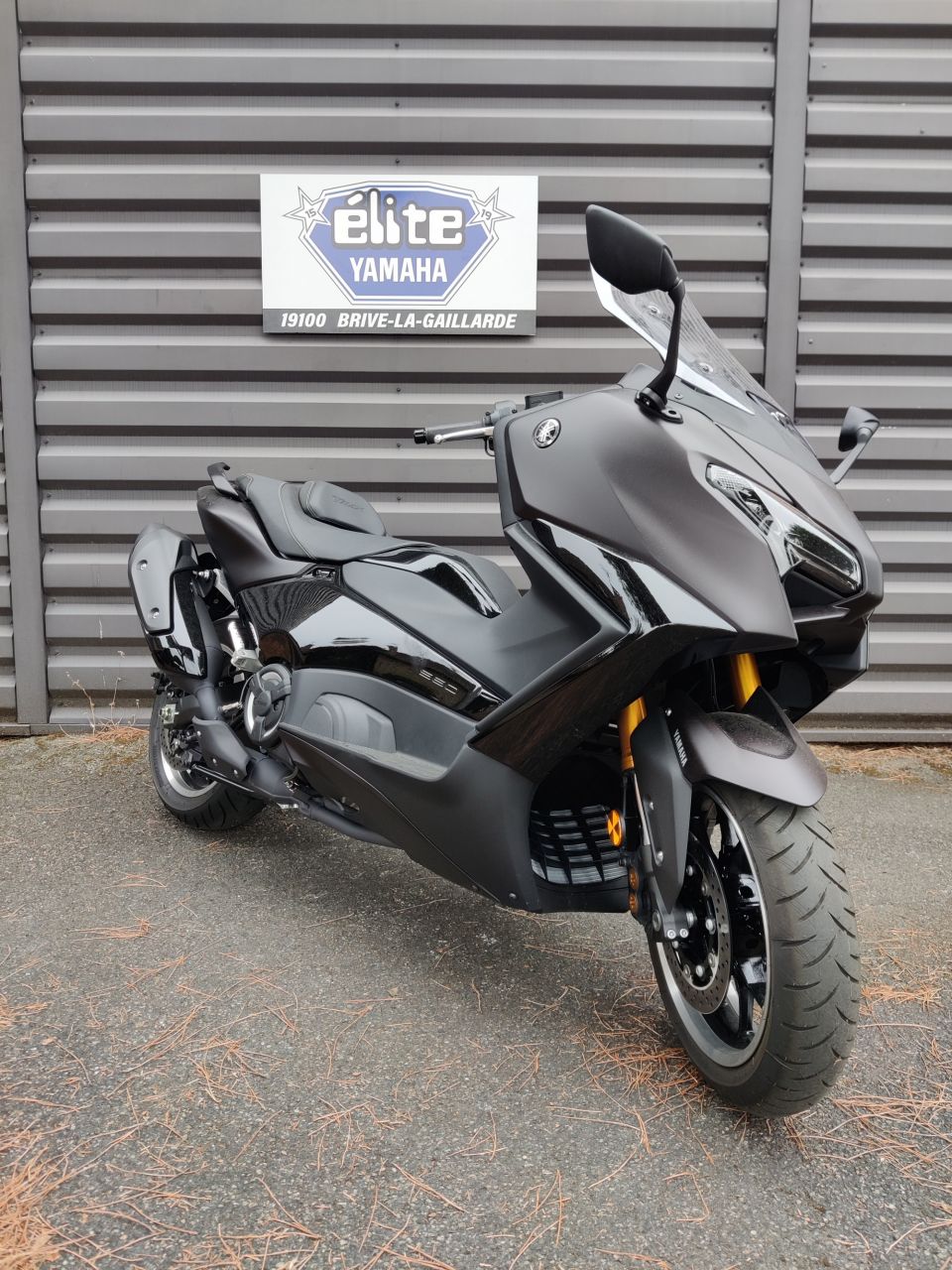 YAMAHA XP T-MAX 560 TECH MAX 2