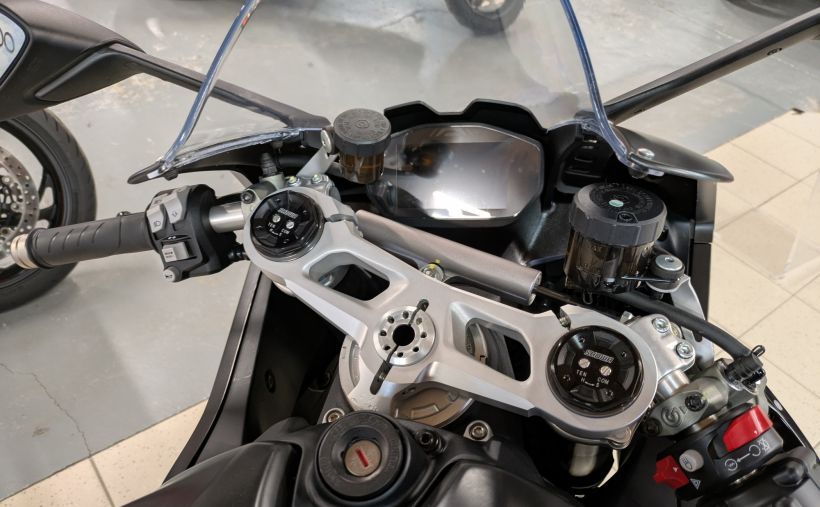 DUCATI PANIGALE V2 5