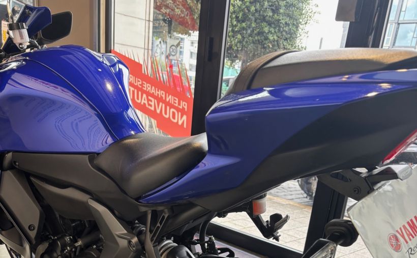 YAMAHA R7 6