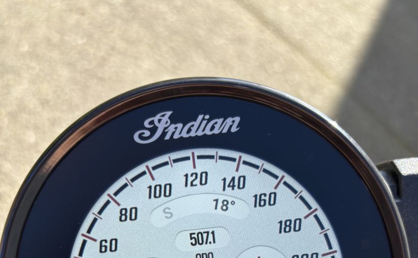 INDIAN FTR 1200 R CARBON 5