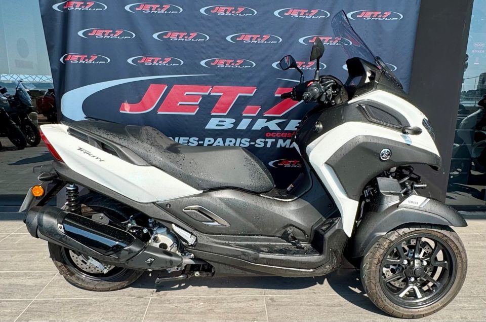 YAMAHA TRICITY 300 0