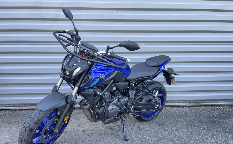 YAMAHA MT-07 0