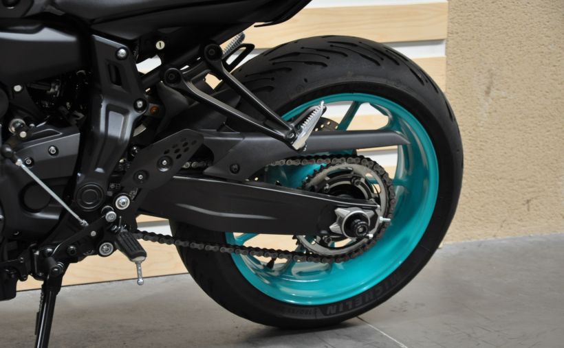 YAMAHA MT-07 (47.5CV) 1