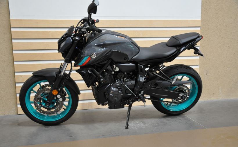 YAMAHA MT-07 (47.5CV) 13