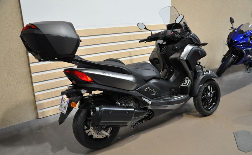 YAMAHA TRICITY 300 2