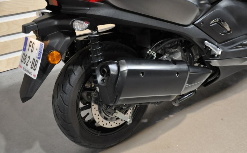 YAMAHA TRICITY 300 4