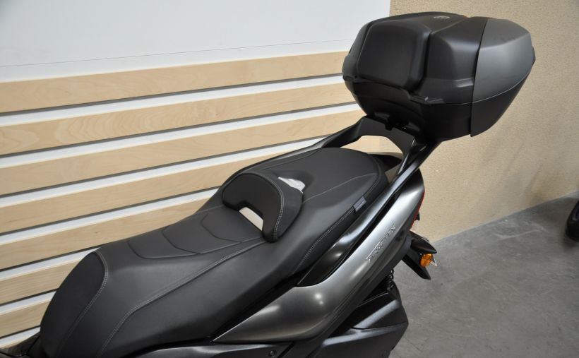 YAMAHA TRICITY 300 9