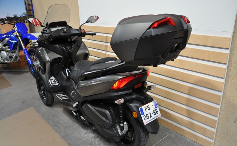 YAMAHA TRICITY 300 14